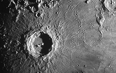 Copernico, Eratosthenes e Crateri Fantasma.